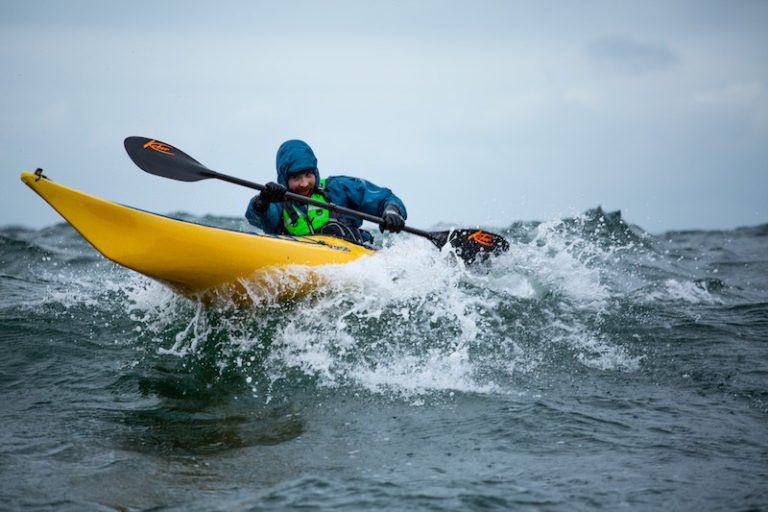 V Play Mate Past the Horizon: Exploring Untapped Waters by means of Kayaking Adventures